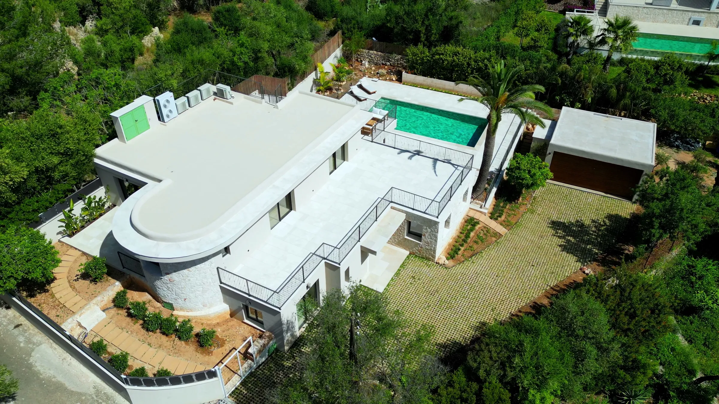 Vista aérea de la villa de Es Capdellà (Calvià) tras su ampliación y reforma integral